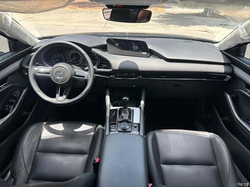 Mazda Mazda3, 2023 6