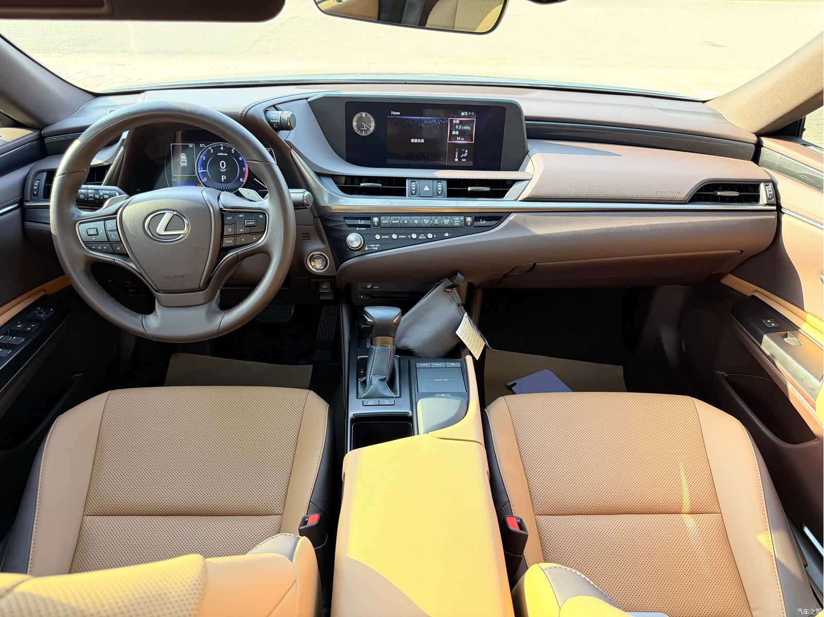 Lexus ES, 2021 6