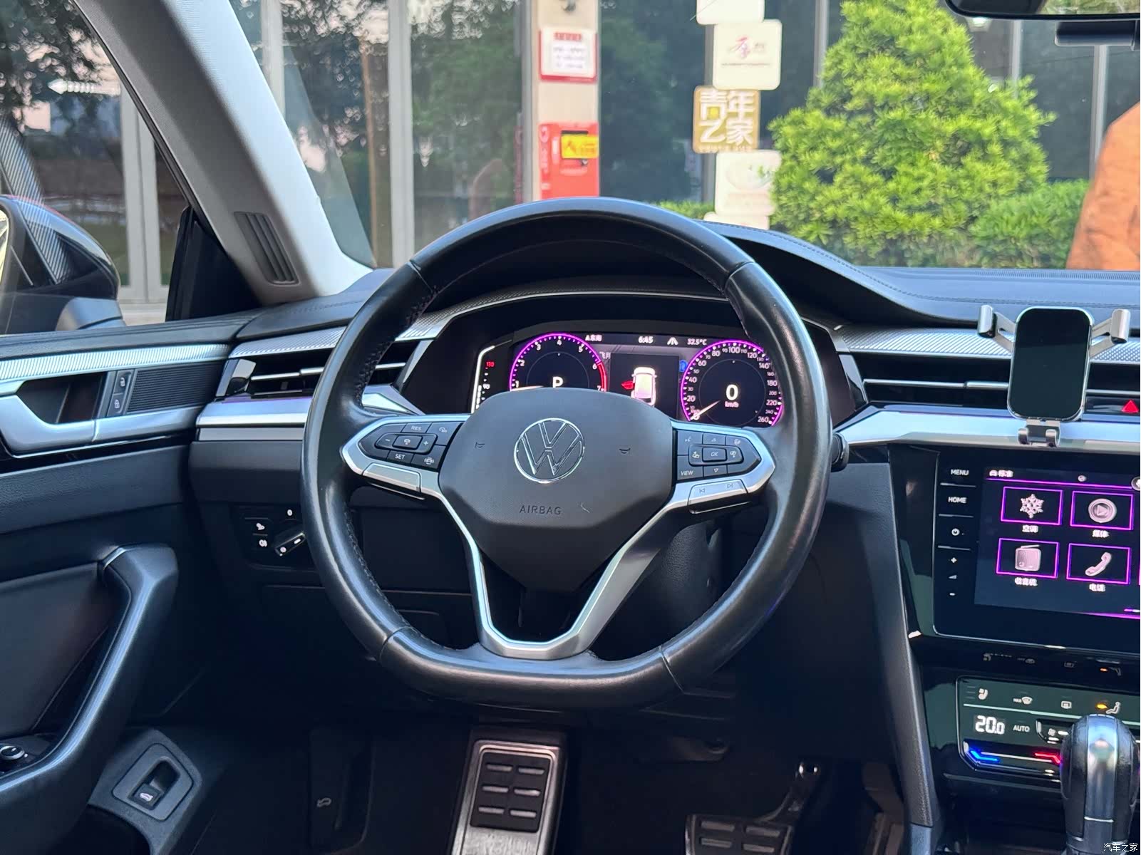 Volkswagen CC, 2021 9