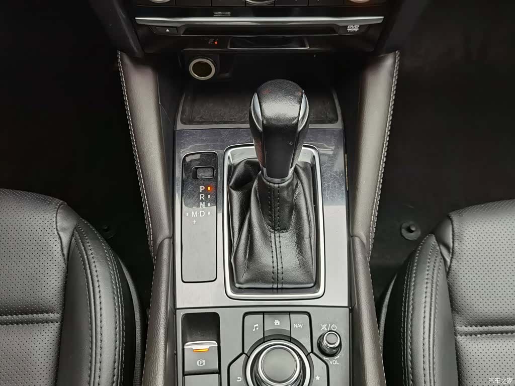 Mazda Atenza, 2018 13