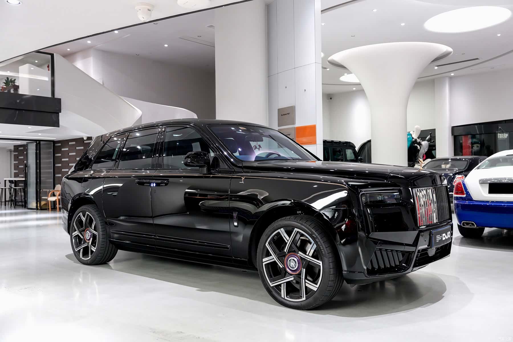 Rolls-Royce Cullinan, 2020 4