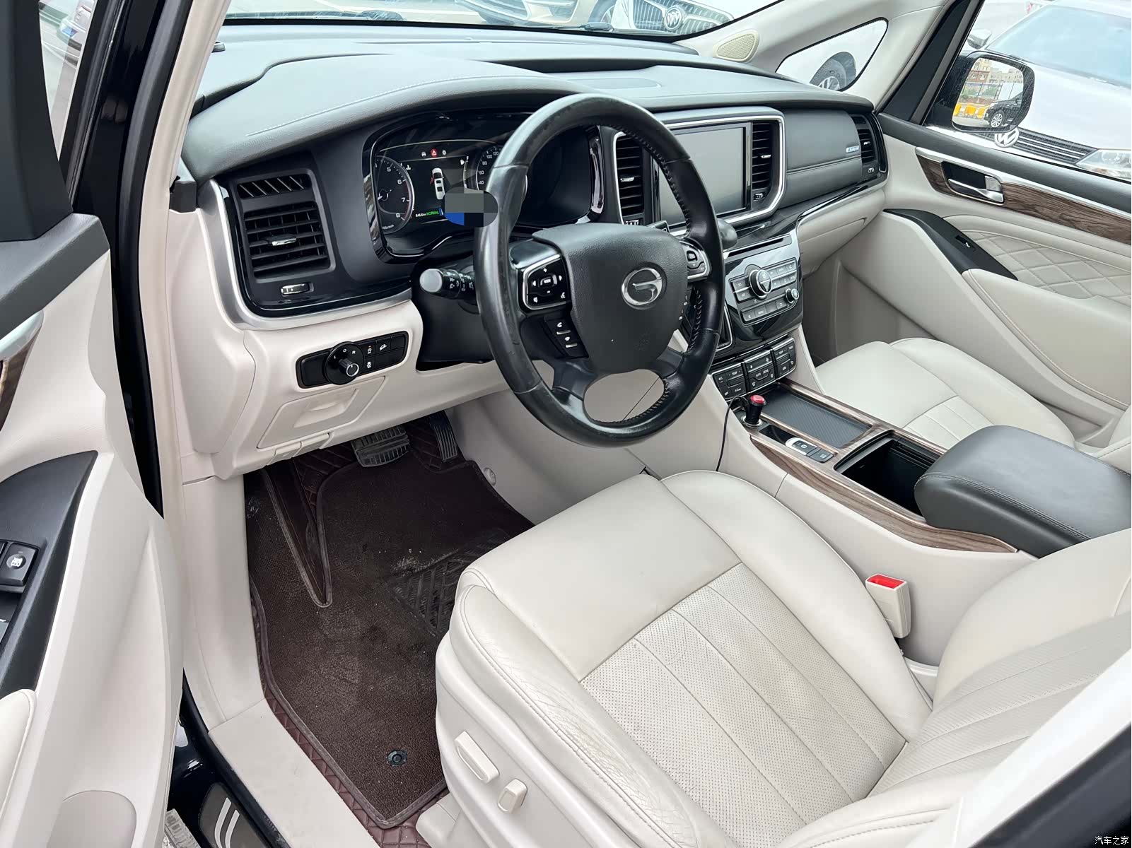 Trumpchi M8, 2018 4