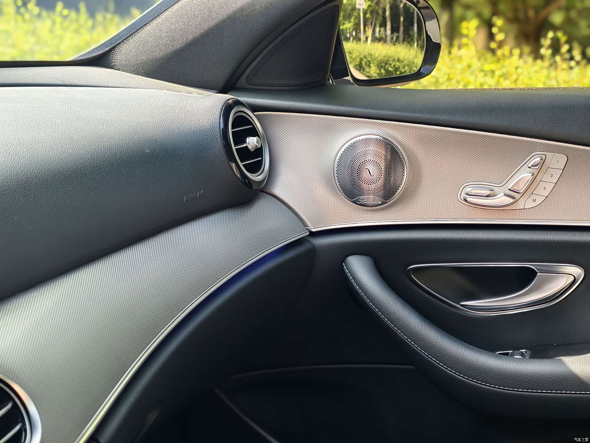 Mercedes-Benz E-Class, 2018 13