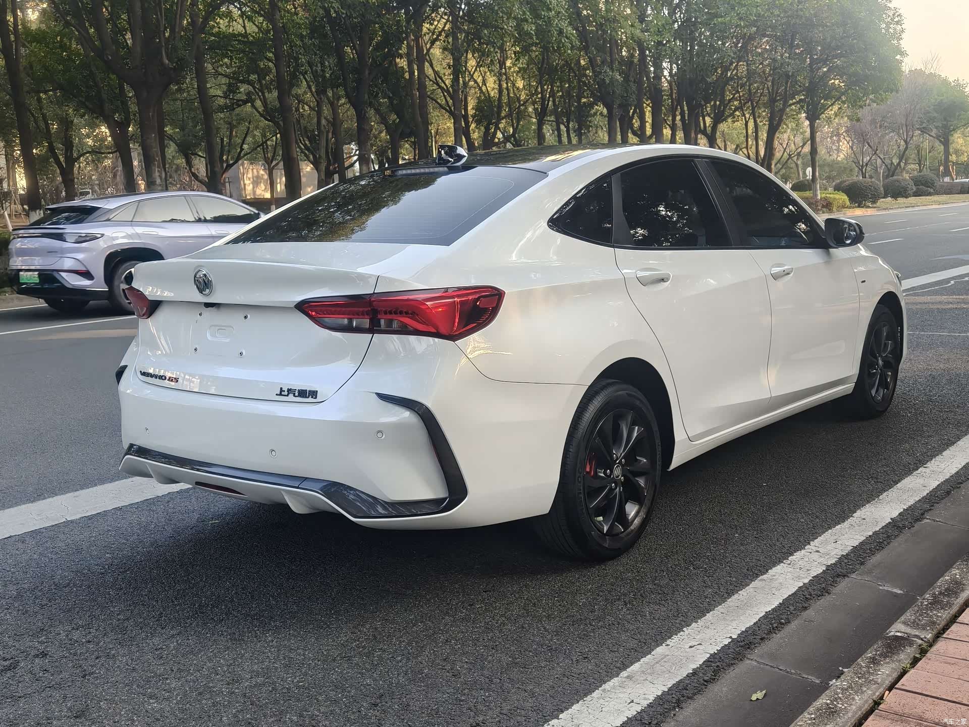 Buick Verano, 2022 9