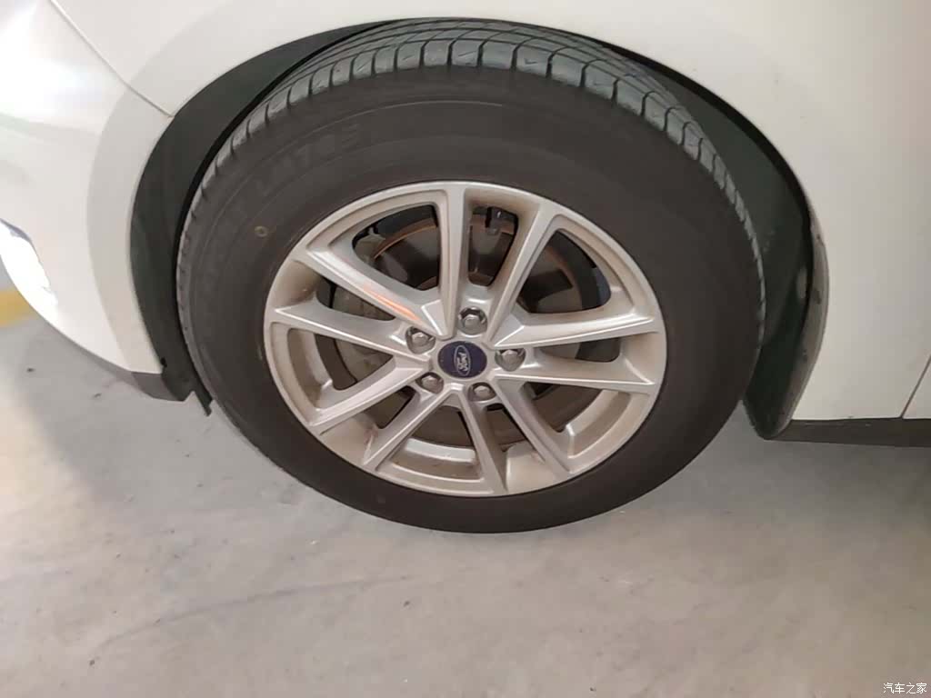 Ford Focus, 2018 23