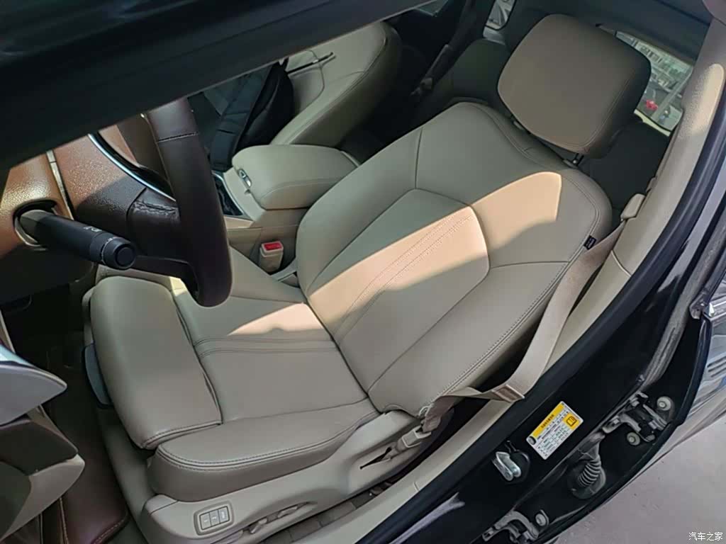 Cadillac SRX, 2014 15