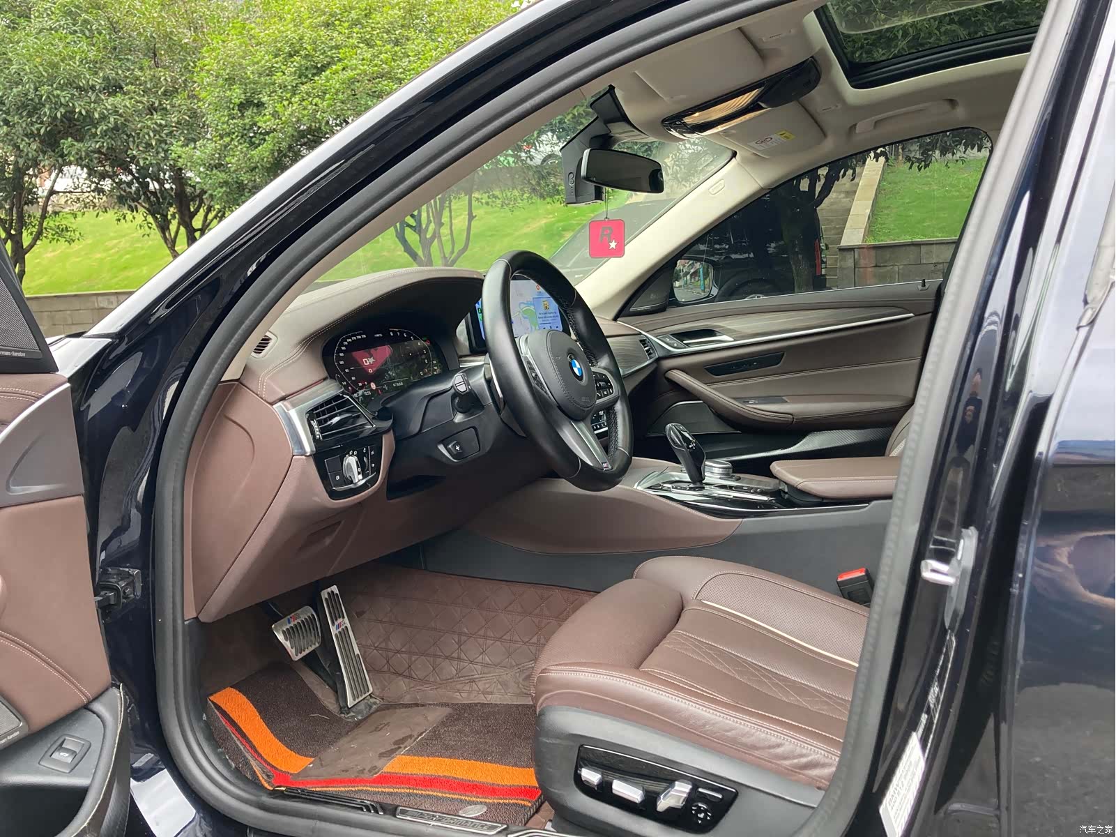 BMW 5 Series, 2021 4