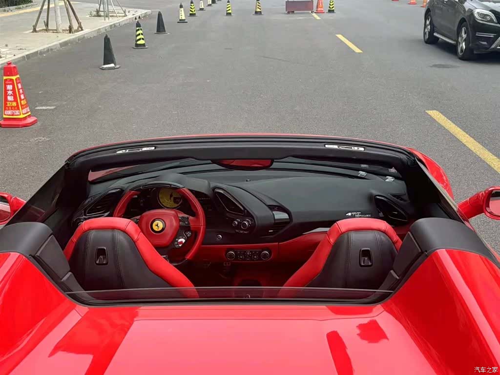 Ferrari 488, 2018 9