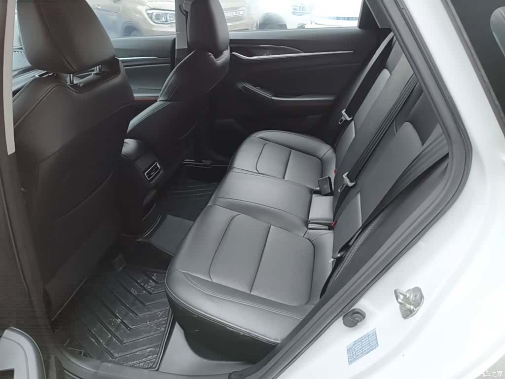 Changan Eado, 2020 17