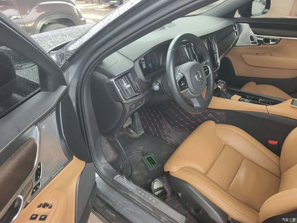 Volvo V90, 2020 16