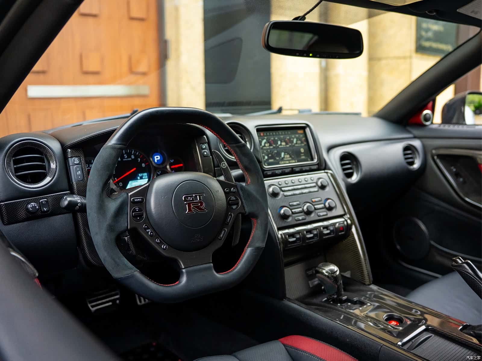 Nissan GT-R, 2012 14