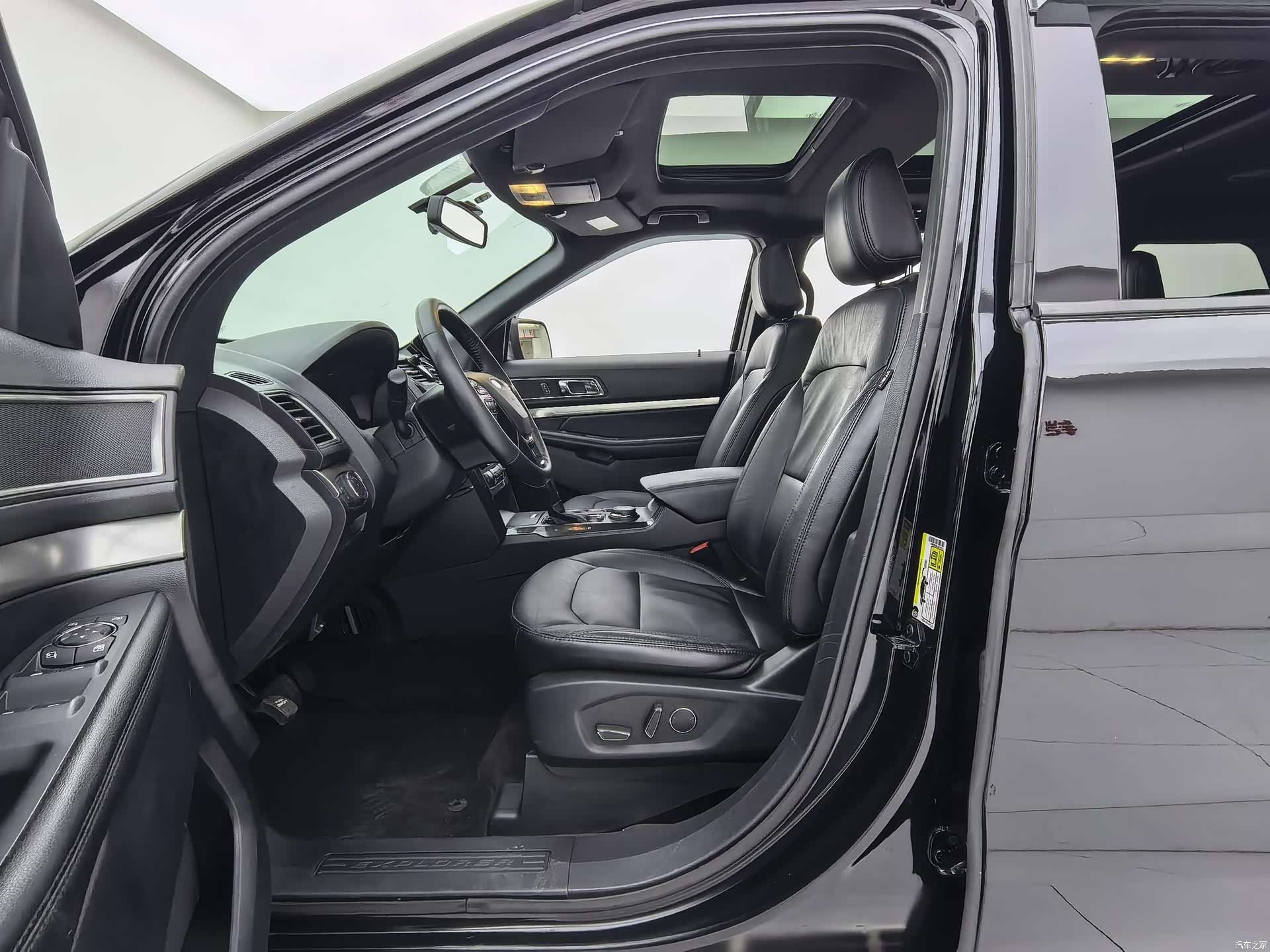 Ford Explorer, 2019 17