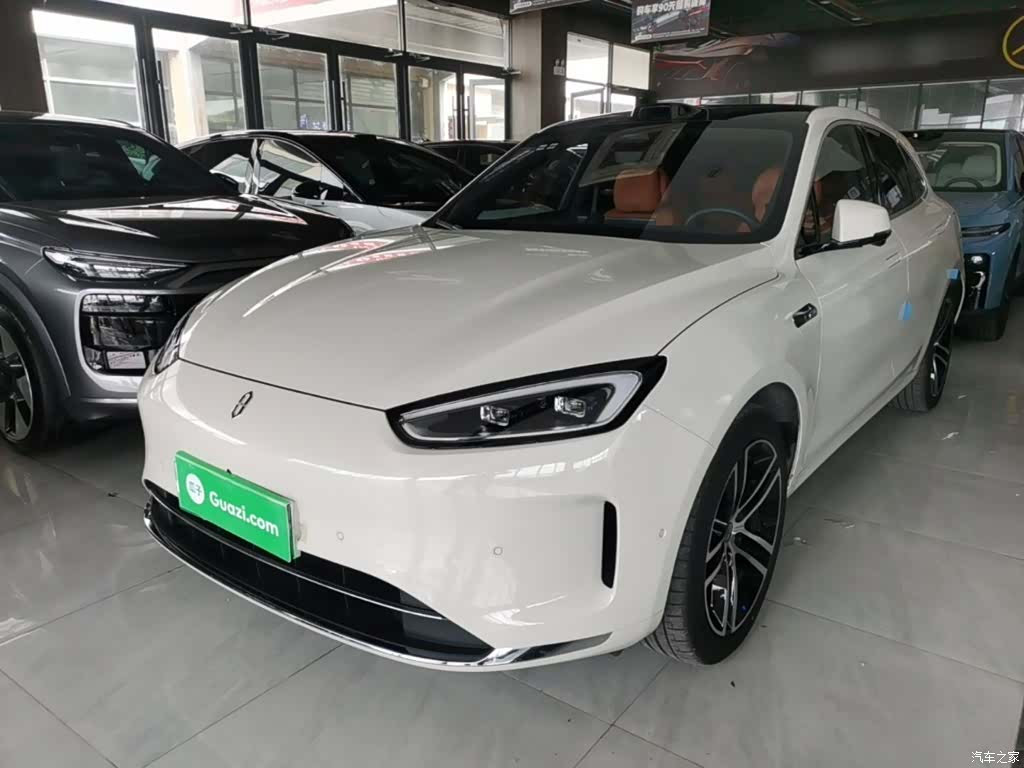 AITO M5, 2025 2