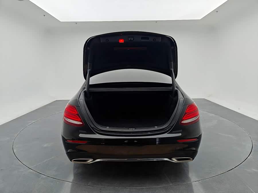 Mercedes-Benz E-Class 2018, фото 14