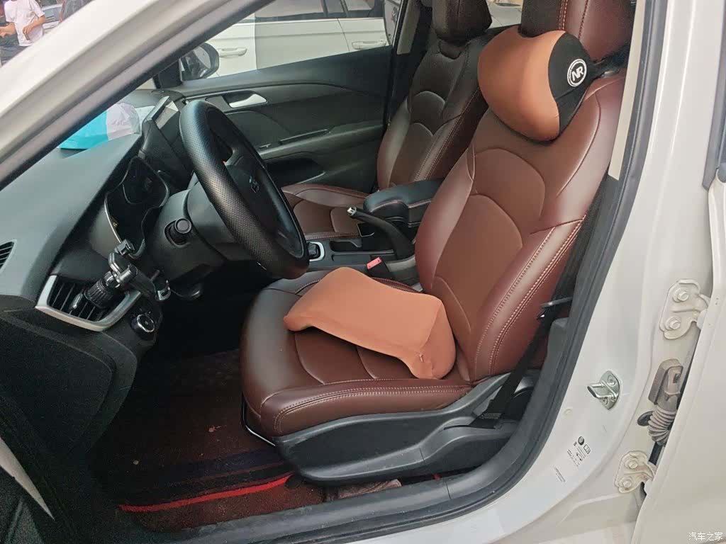Chevrolet 320, 2018 8