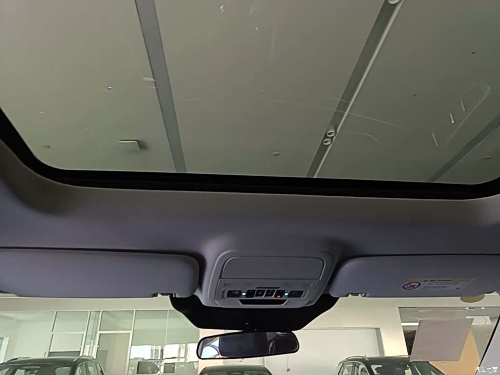 Ford Explorer, 2025 18