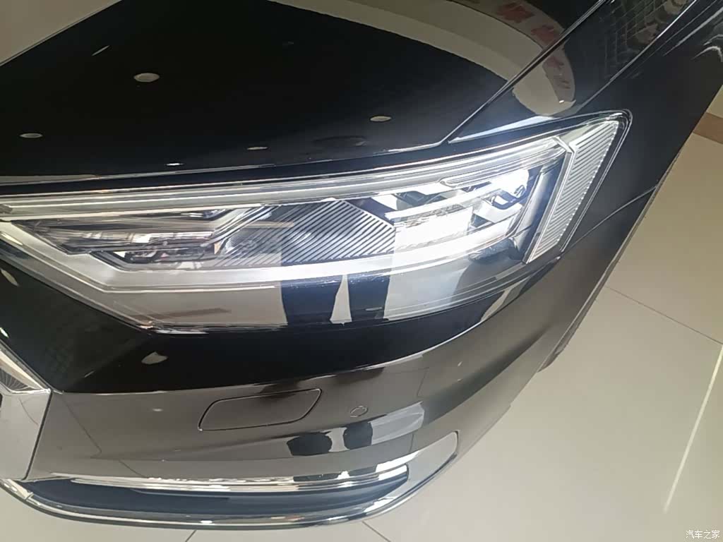 Audi A8L, 2020 24