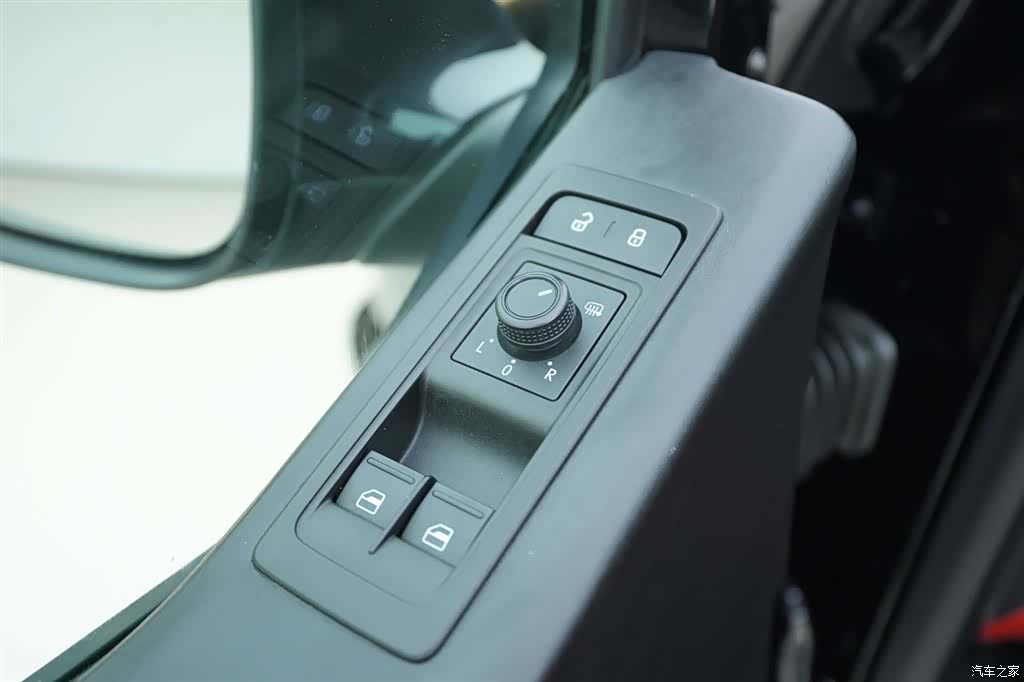 Volkswagen 7, 2019 11