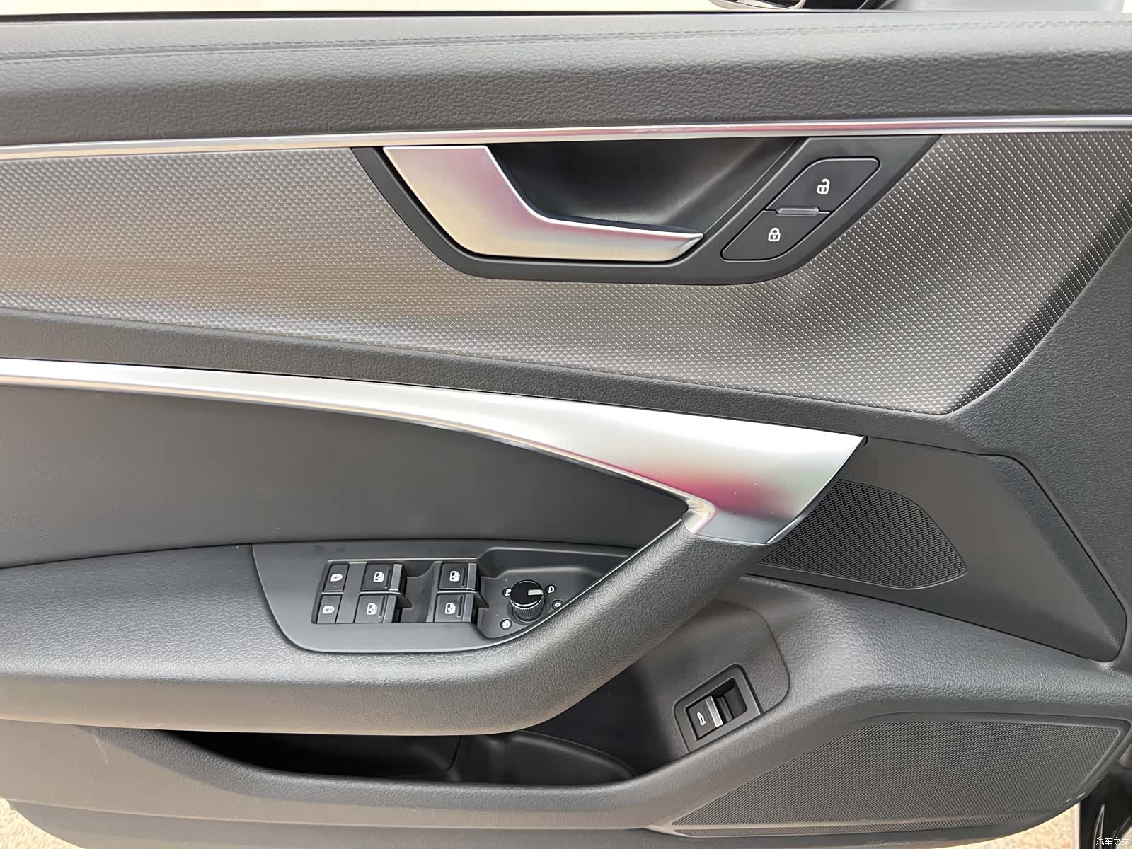 Audi A6L, 2021 23