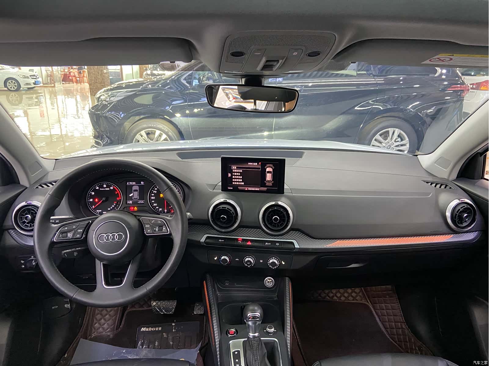 Audi Q2L, 2022 9