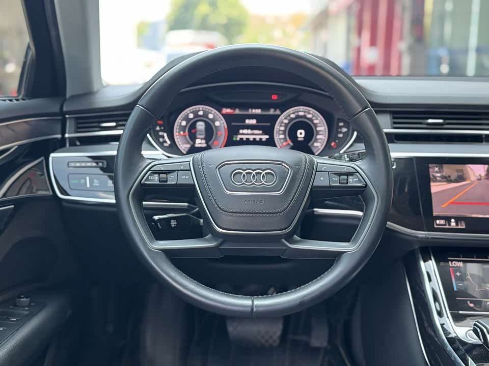 Audi A8 Audi A8