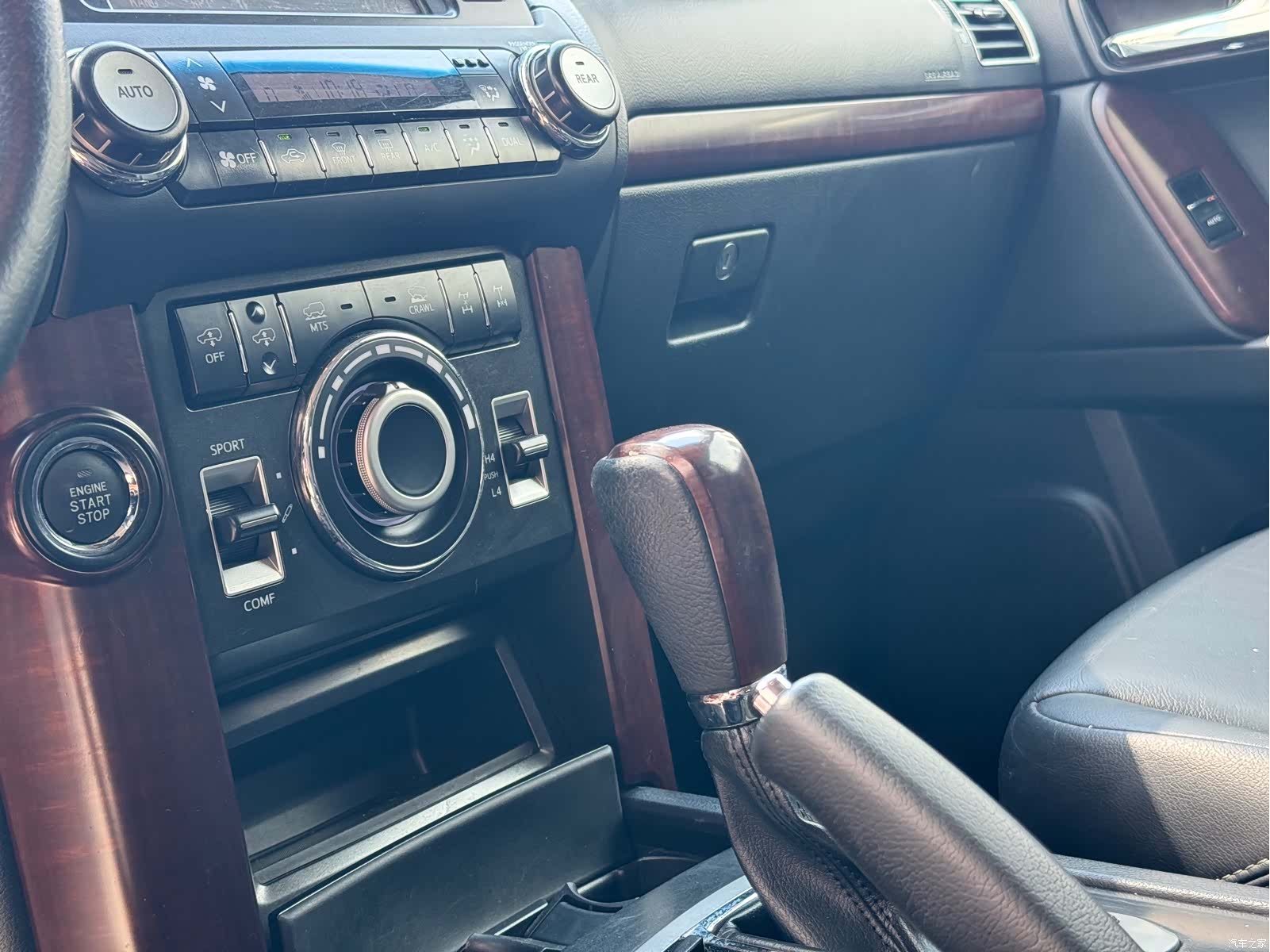 Toyota Prado, 2014 9