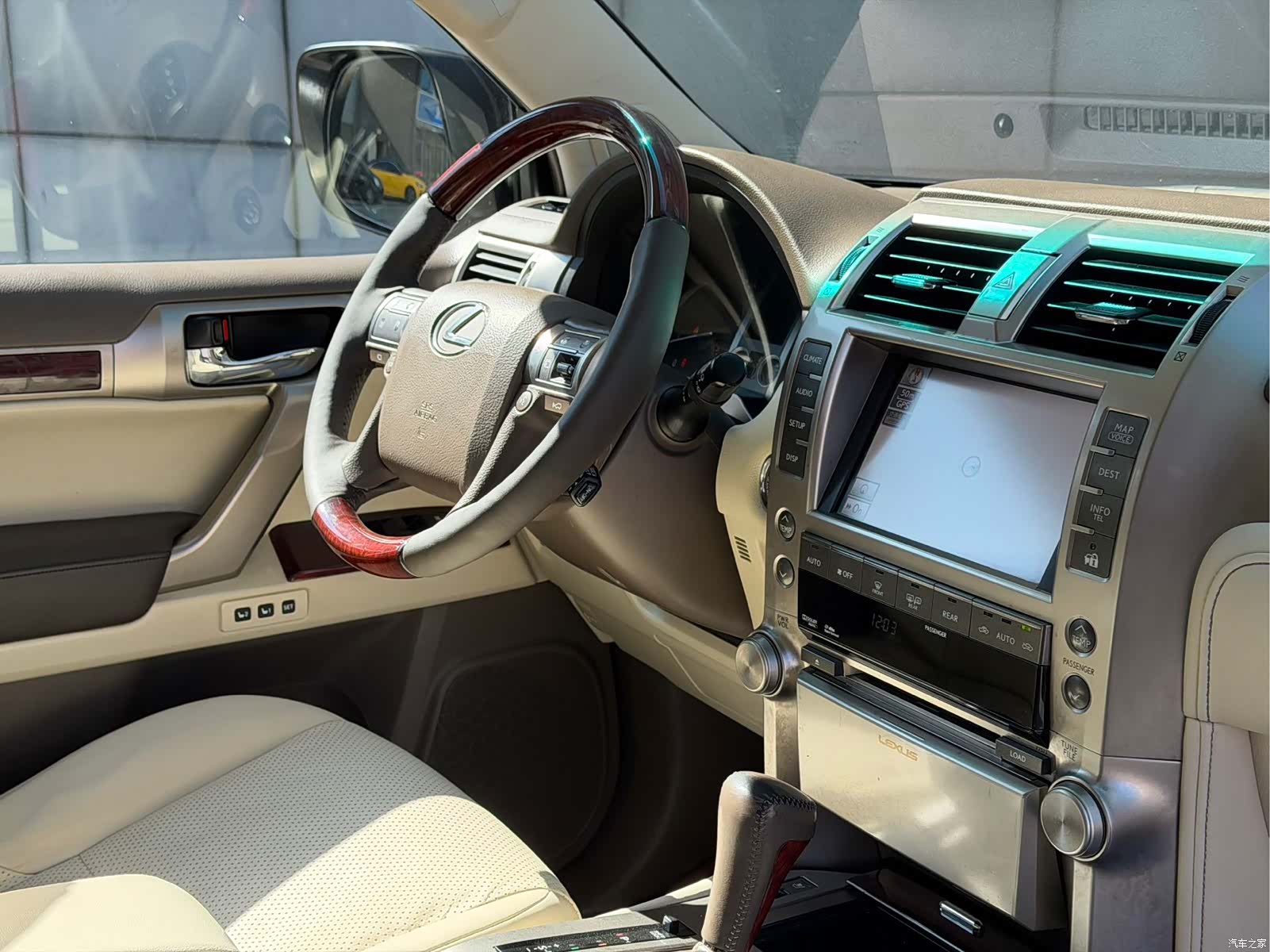 Lexus GX, 2014 6