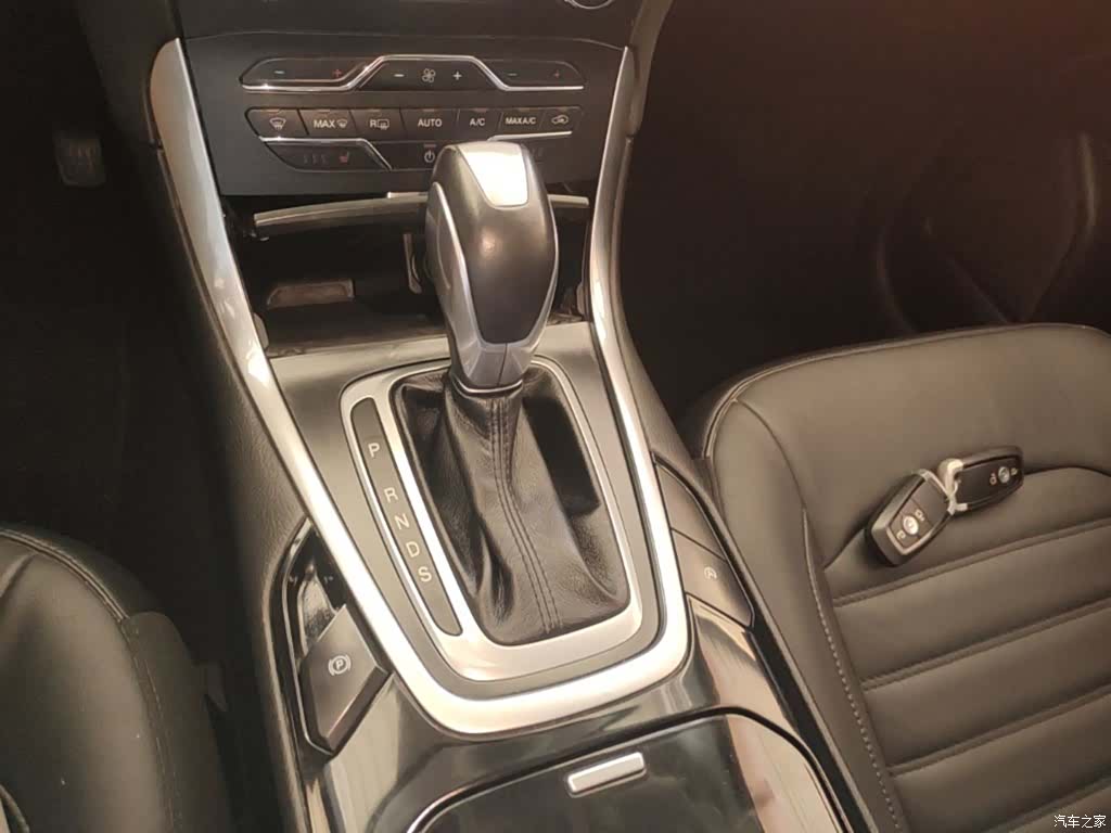 Ford Edge, 2018 14