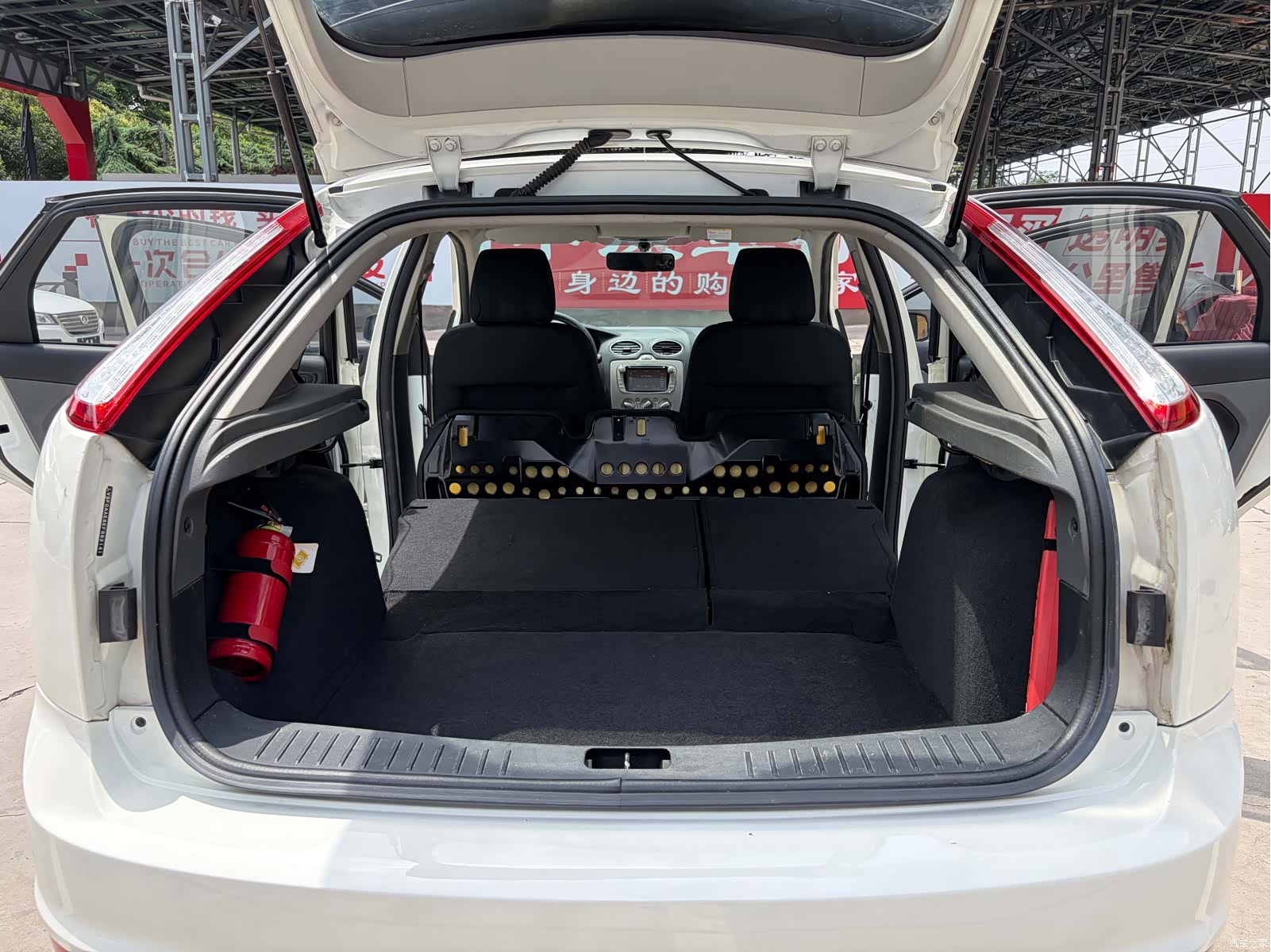 Ford Focus, 2014 14