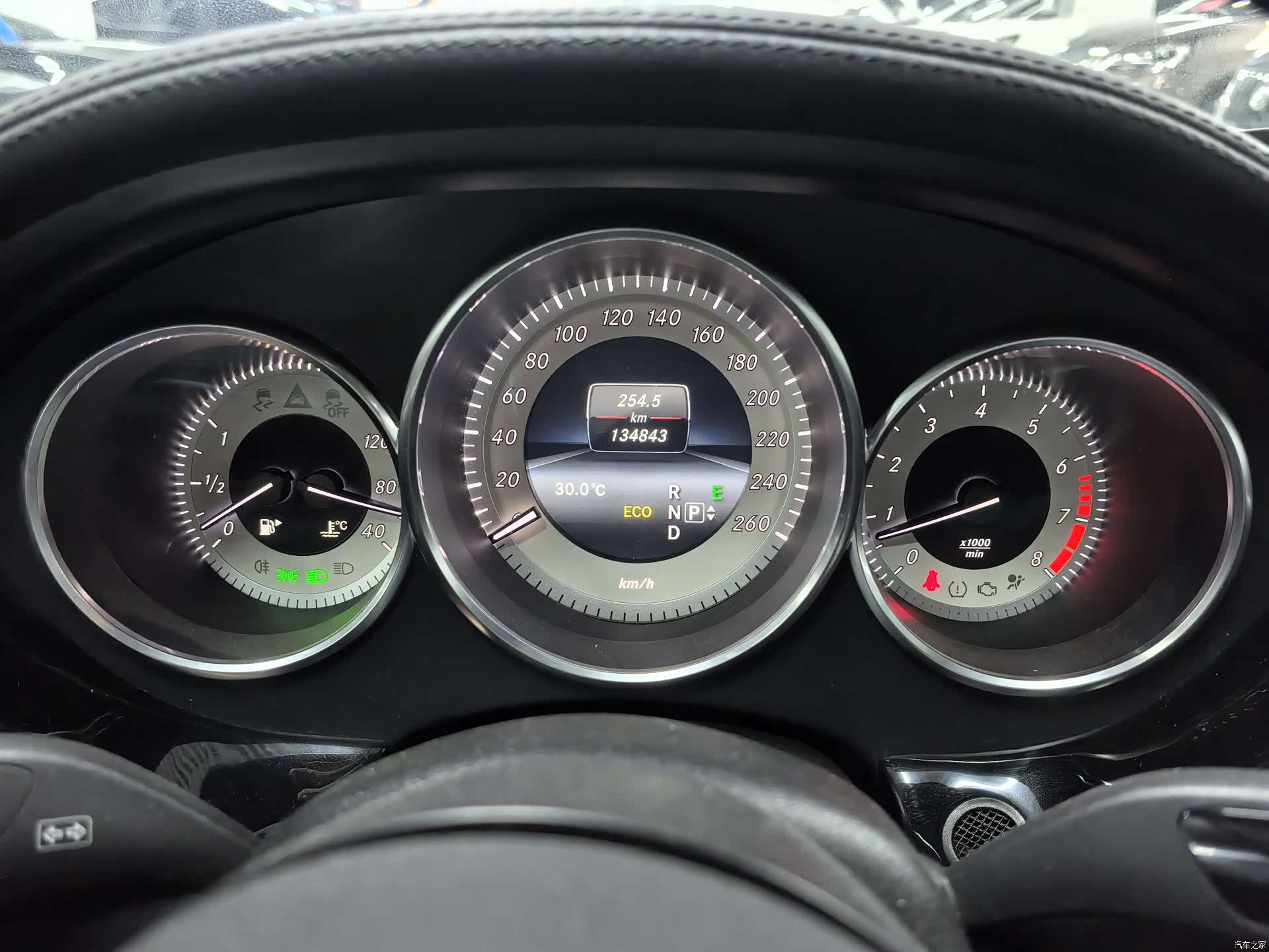 Mercedes-Benz CLS, 2014 10