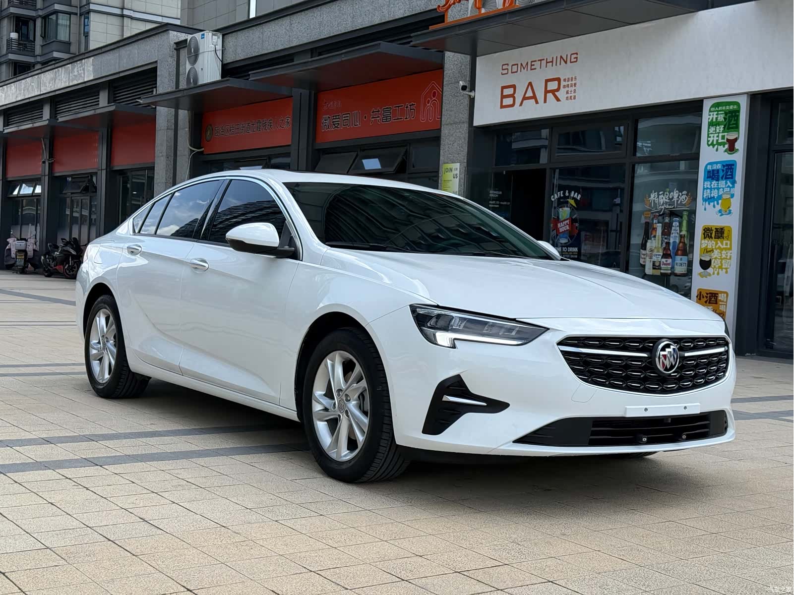 Buick Regal, 2023 3