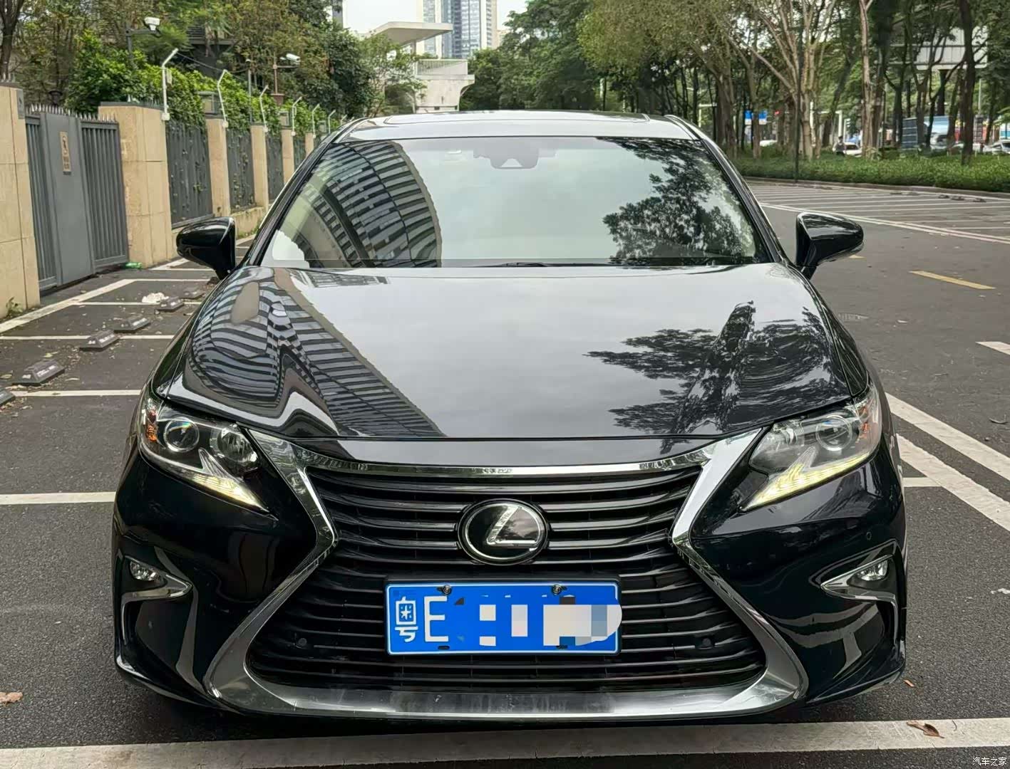 Lexus ES, 2018 1