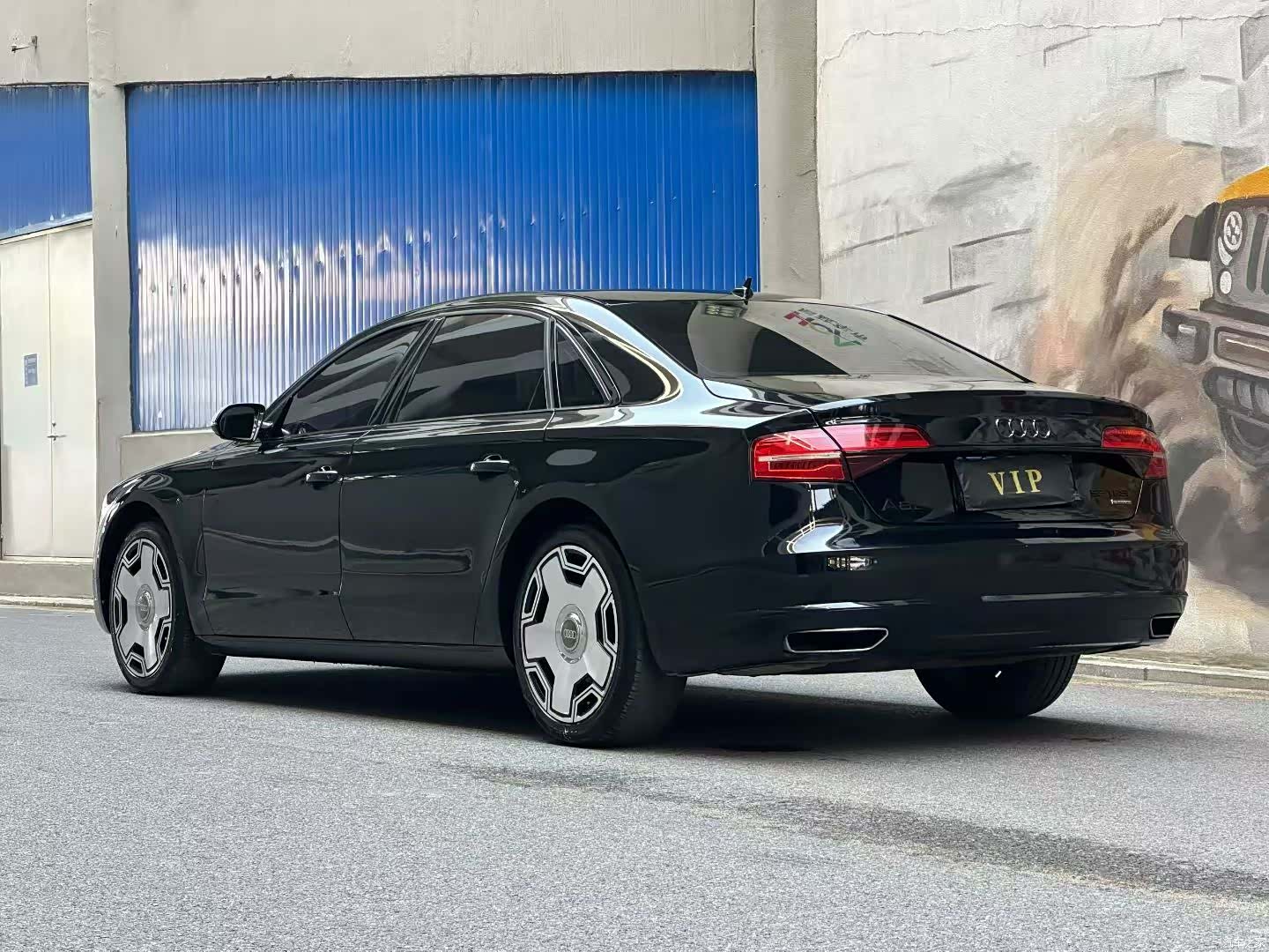 Audi A8L, 2011 все фото