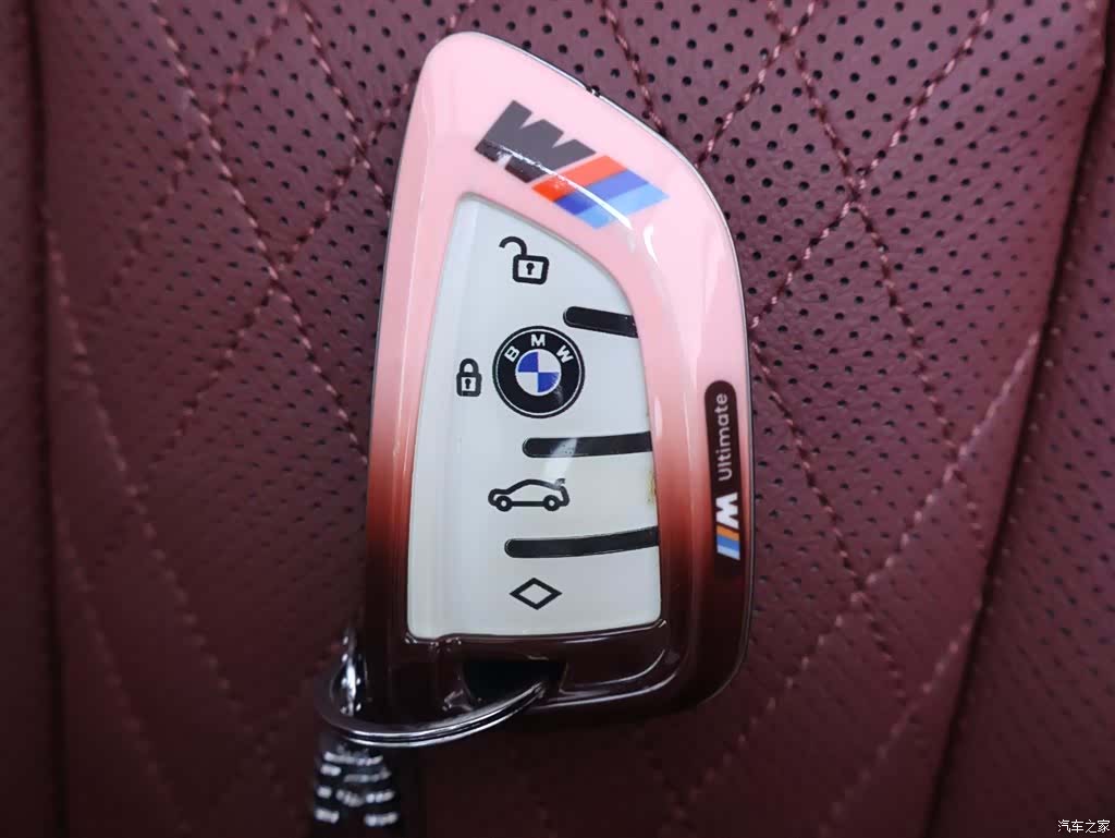 BMW 3 Series, 2025 25
