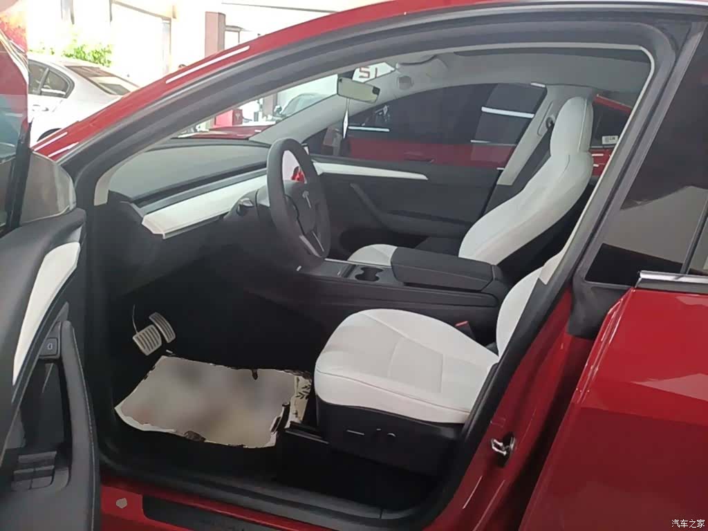 Tesla Model Y, 2021 16