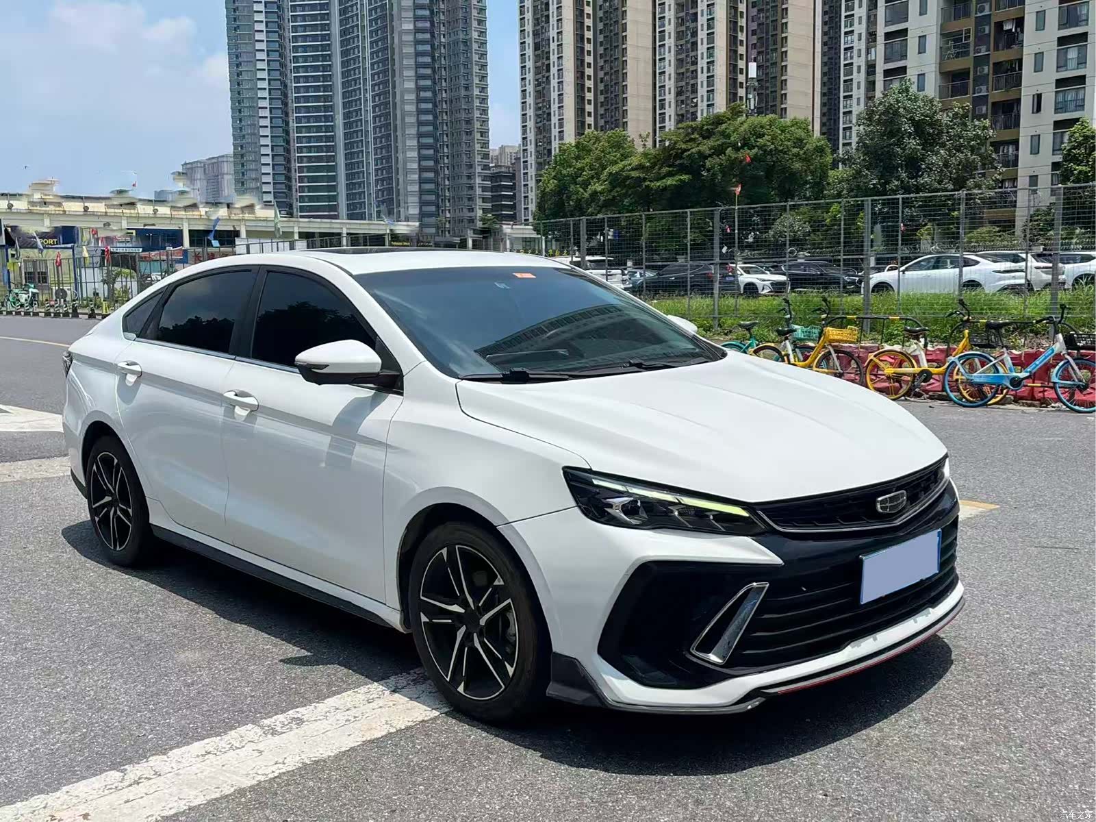 Geely Binray, 2022 2