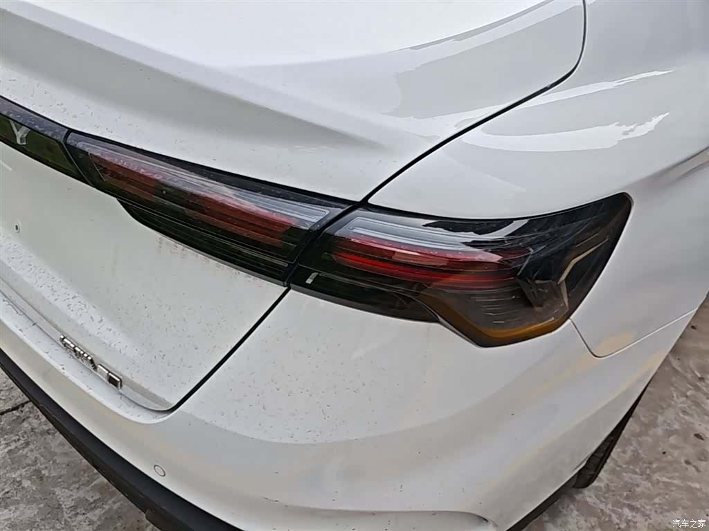 Geely Binray, 2026 8
