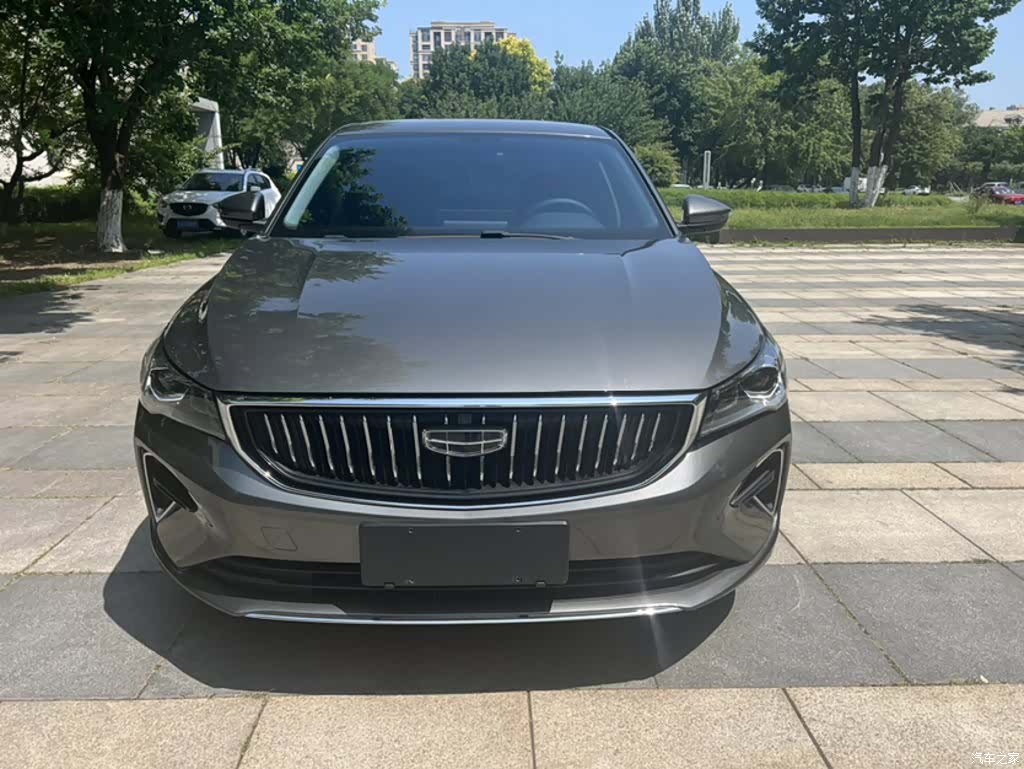 Geely Emgrand, 2024 3
