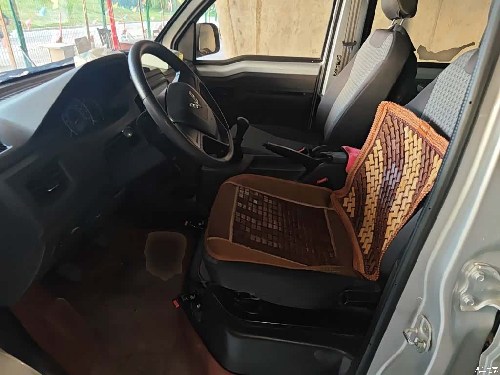 Wuling 1.5LLAR, 2024 11