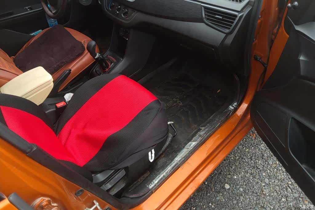 Wuling 310, 2017 8