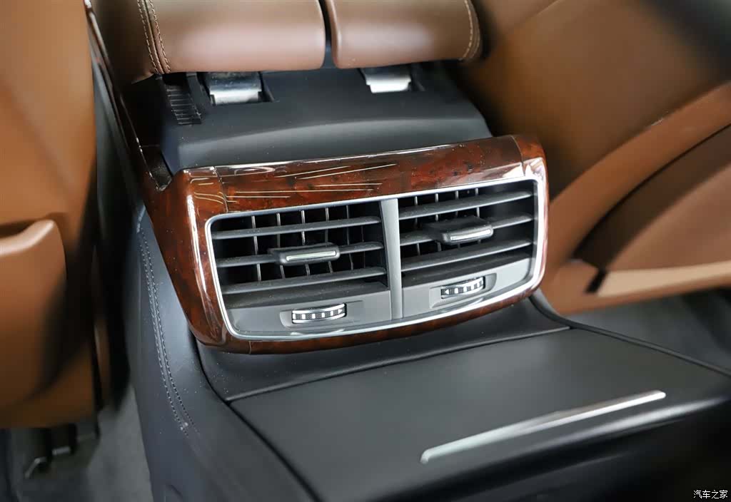 Audi A8L, 2012 21