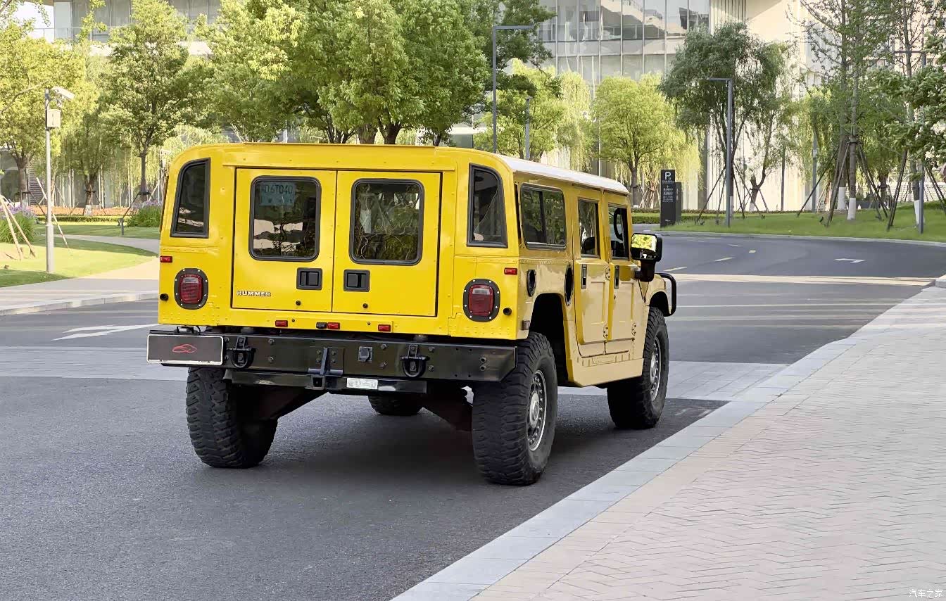 Hummer H1, 2012 7
