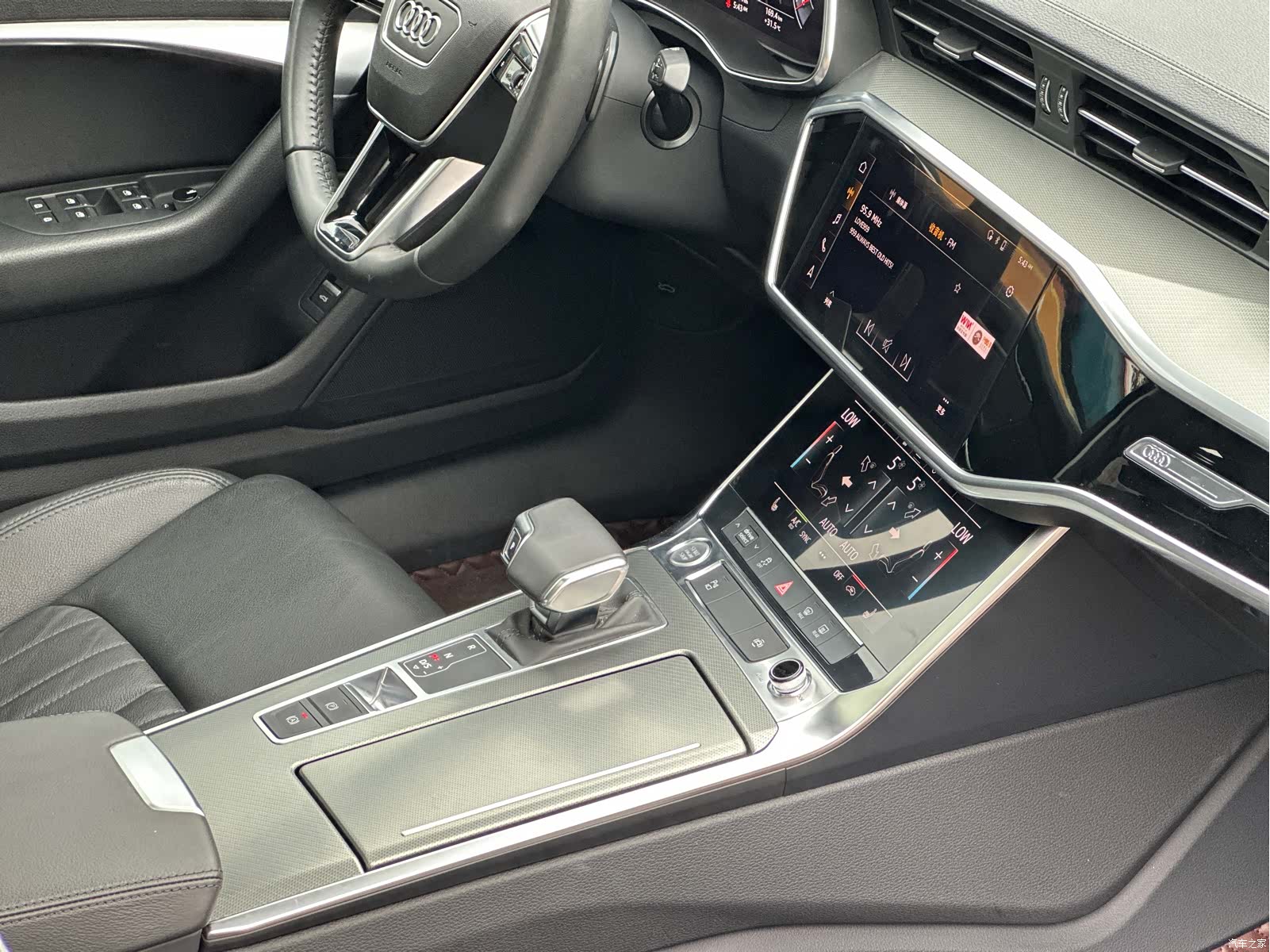 Audi A6L, 2020 39