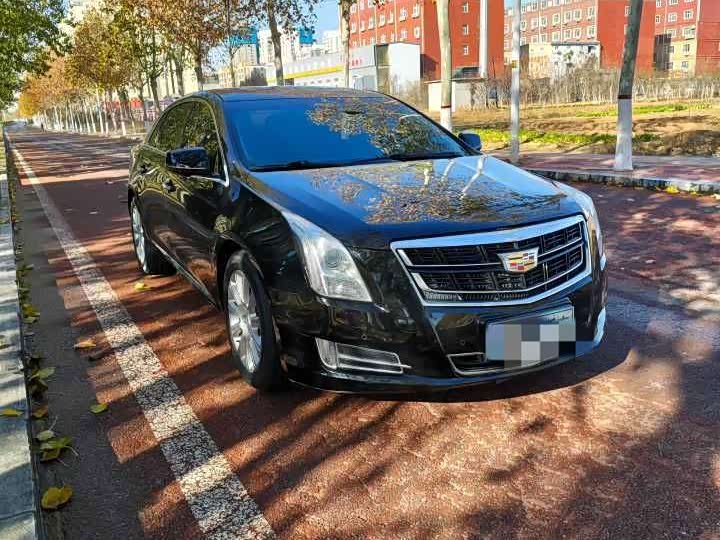 Cadillac XTS