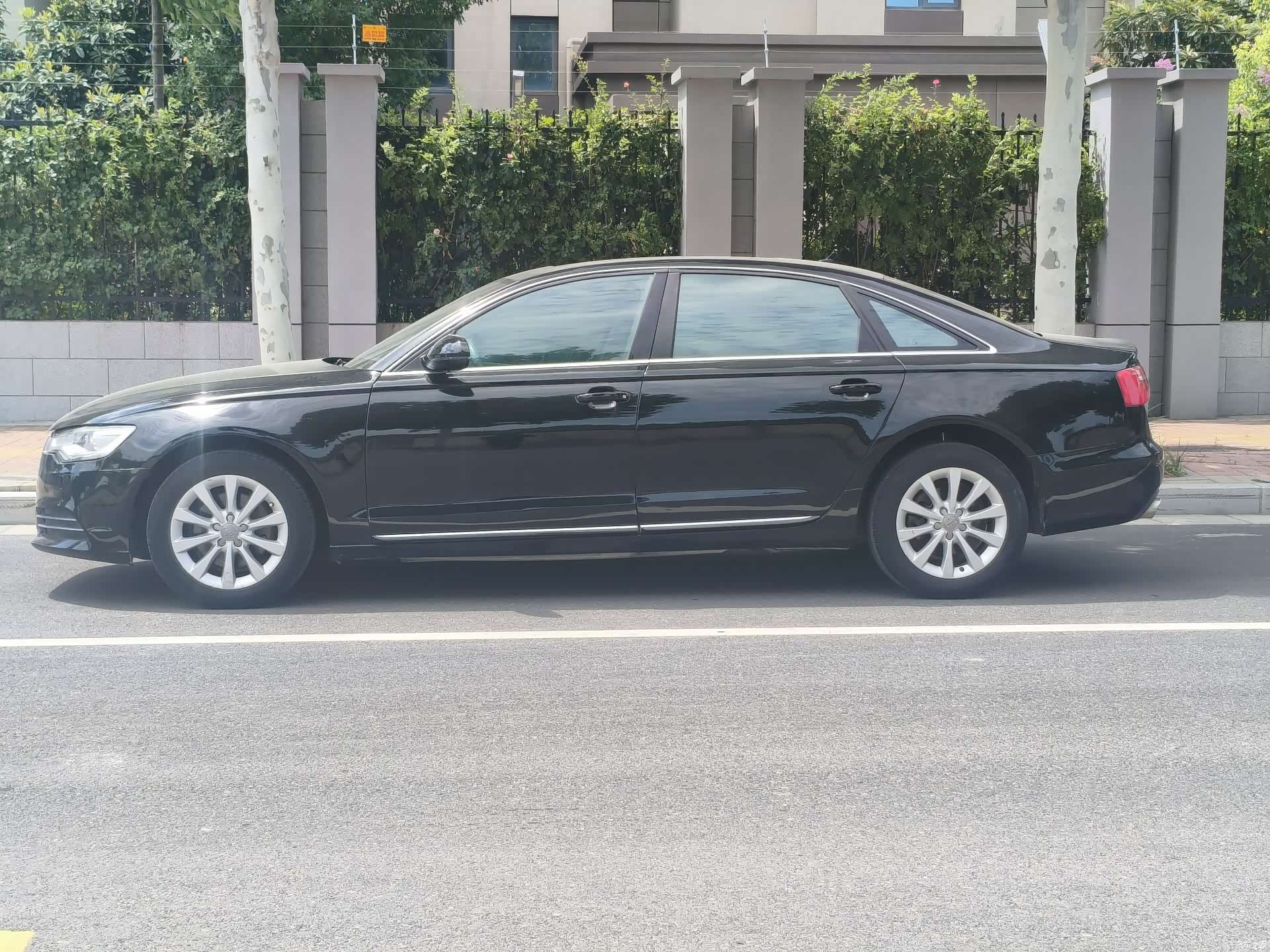 Audi A6L, 2013 4