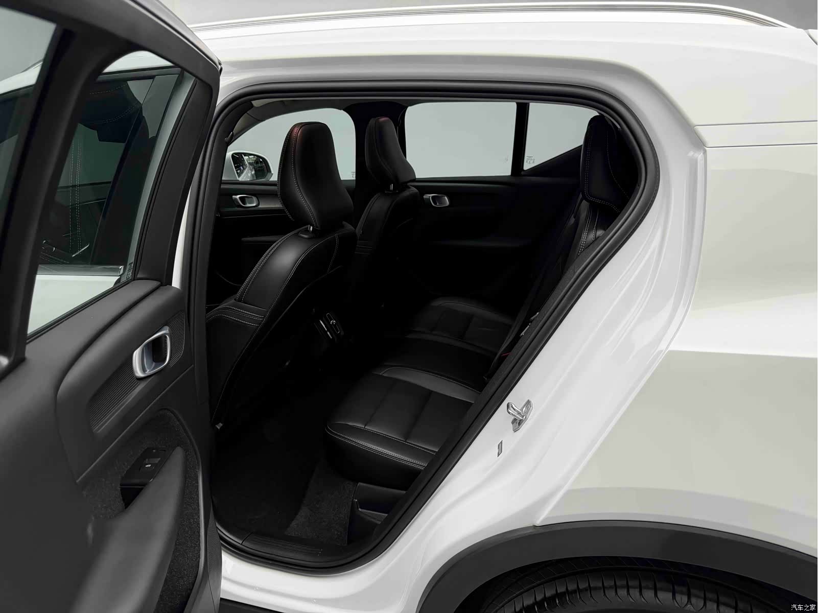 Volvo XC40, 2022 18