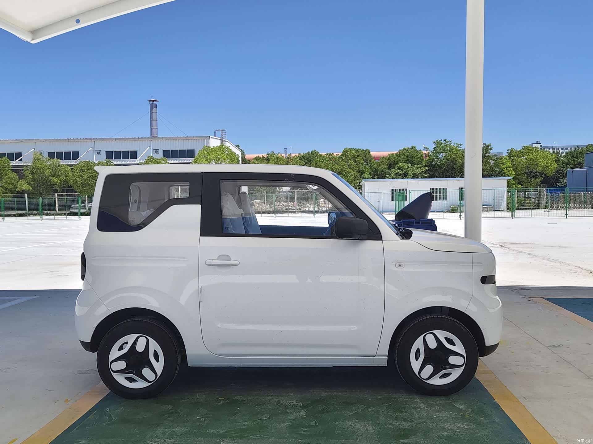 Geely Panda, 2025 4