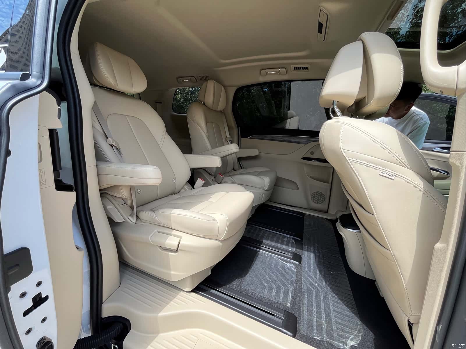 Buick GL8, 2025 14