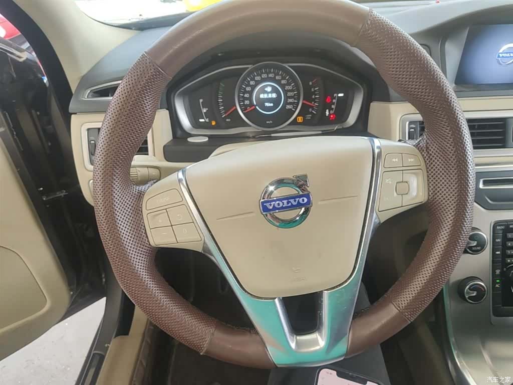 Volvo S80, 2015 11