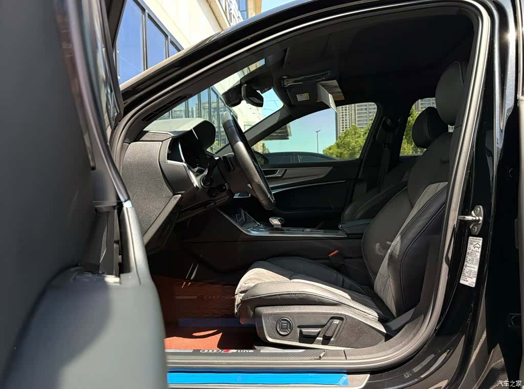 Audi A6L, 2022 10